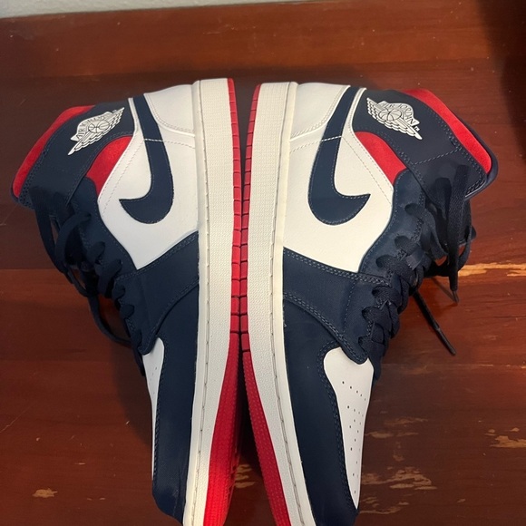 Nike Men\'s Red, Blue, and White Sneakers Air Jordan 1 mid SE main image 6